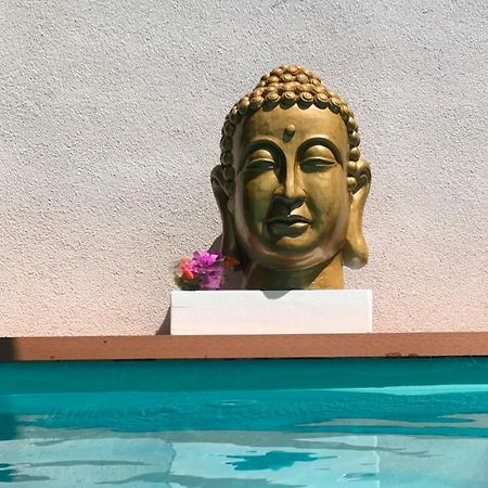 Apartment Lota With Heated Pool On Top Location Supetar Exterior foto