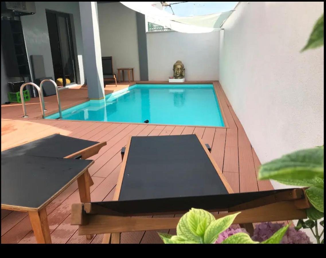 Apartment Lota With Heated Pool On Top Location Supetar Exterior foto